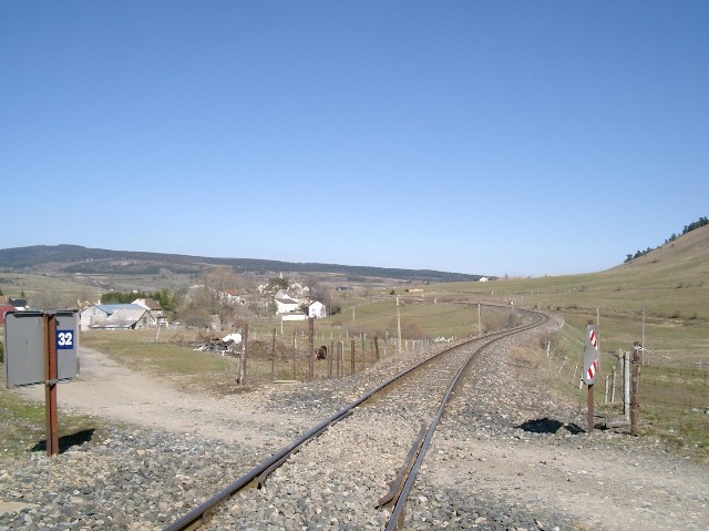 Lozère - Mont Lozère et Goulet (Belvezet) - passage à niveau