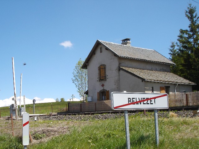 Lozère -  - passage à niveau