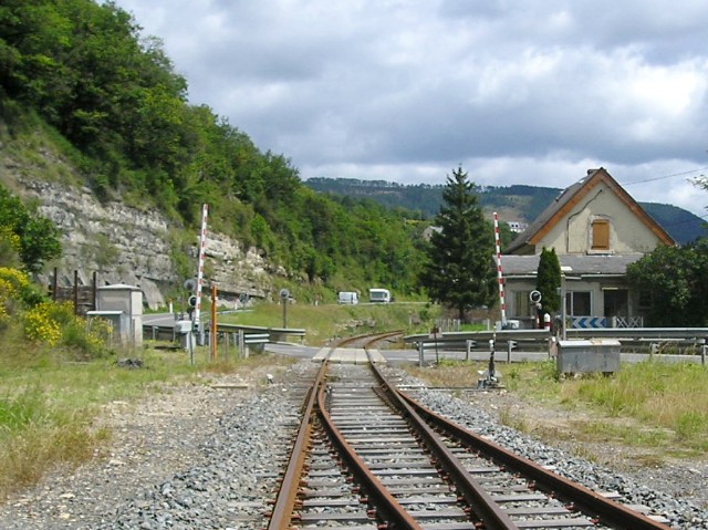 Lozère - Esclanèdes - passage à niveau