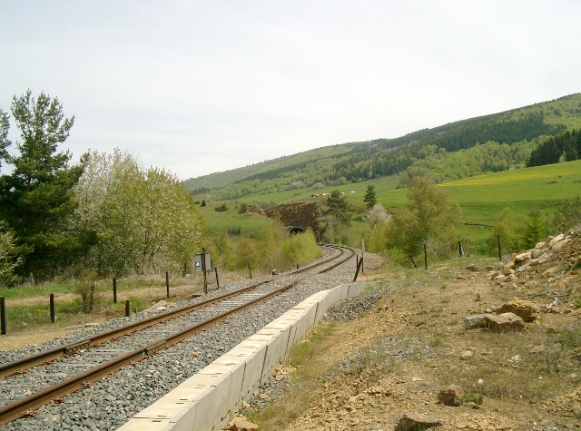 Lozère - Chasseradès - passage à niveau