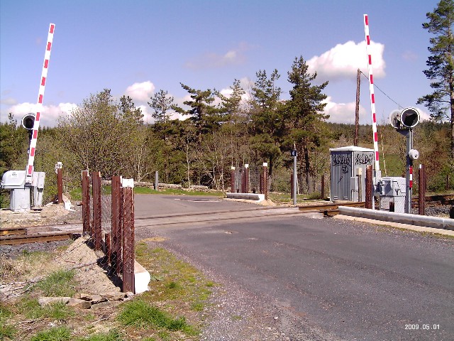 Lozère - Chasseradès - passage à niveau