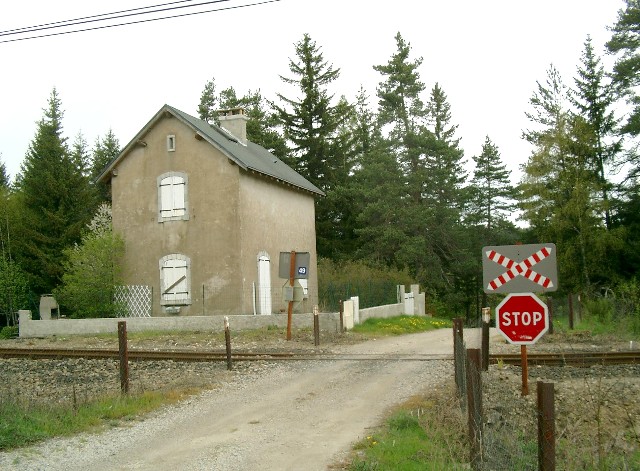 Lozère - Chasseradès - passage à niveau