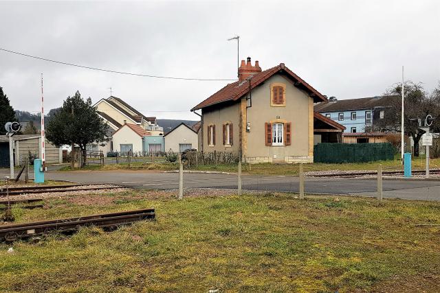 Nièvre - Prémery - passage à niveau