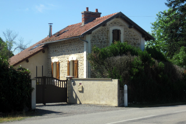 Nièvre - Saint Hilaire Fontaine - passage à niveau