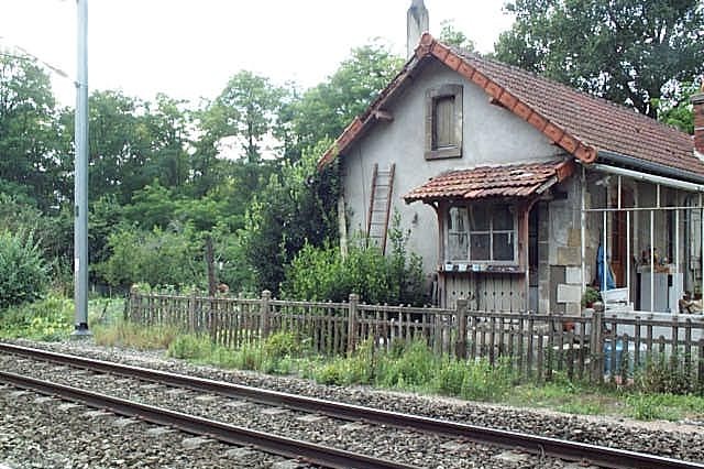 Nièvre - Tracy sur Loire - passage à niveau