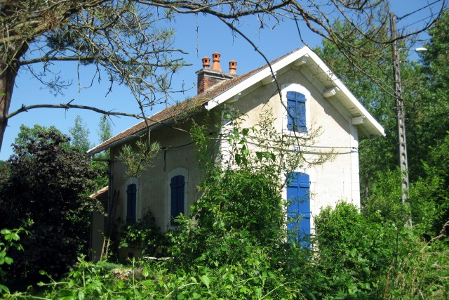 Nièvre - Varzy - passage à niveau