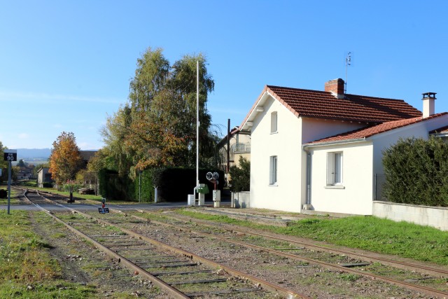 Puy de Dôme - Arlanc - passage à niveau