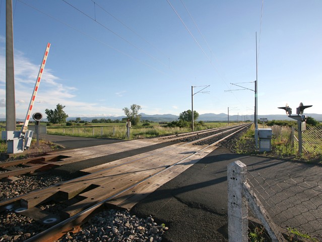 Puy de Dôme - Clerlande - passage à niveau