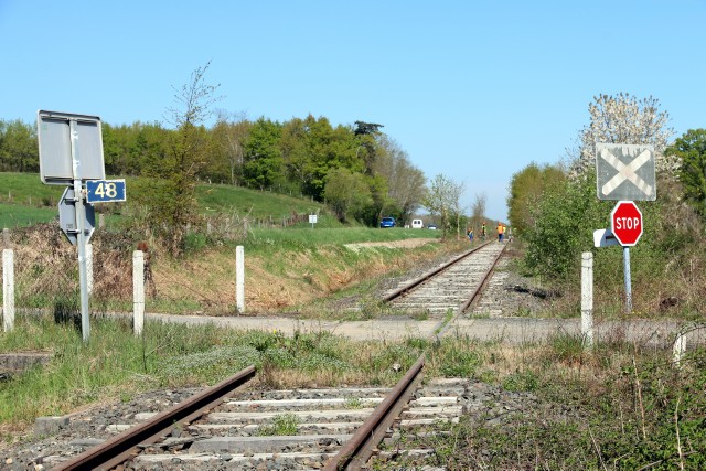 Puy de Dôme - Courpière - passage à niveau