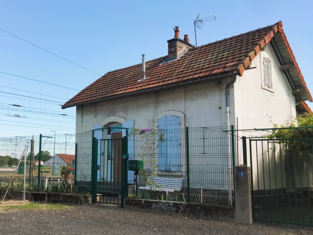 Puy de Dôme - Riom - passage à niveau