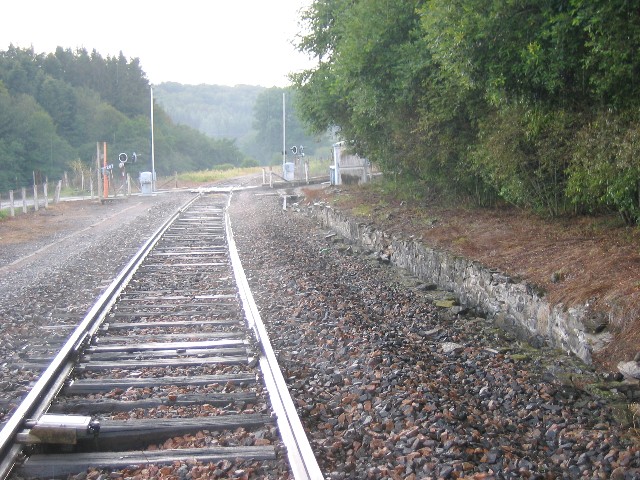 Puy de Dôme - Saint Julien Puy Lavèze - passage à niveau