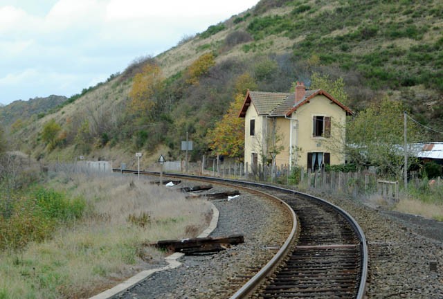 Puy de Dôme - Saint Pierre le Chastel - passage à niveau