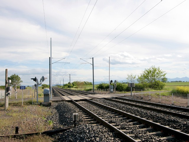 Puy de Dôme - Surat - passage à niveau