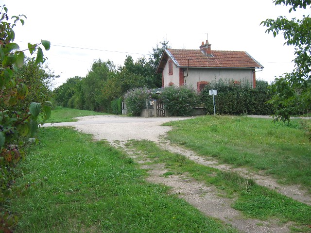 Saône et Loire - Chaudenay - passage à niveau