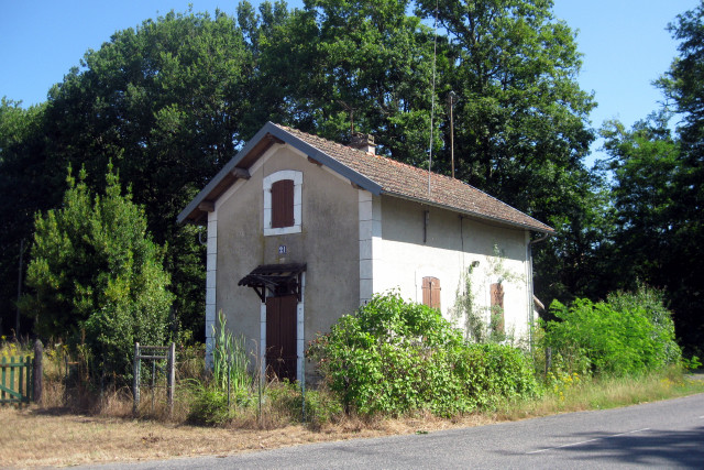 Saône et Loire - Cronat - passage à niveau