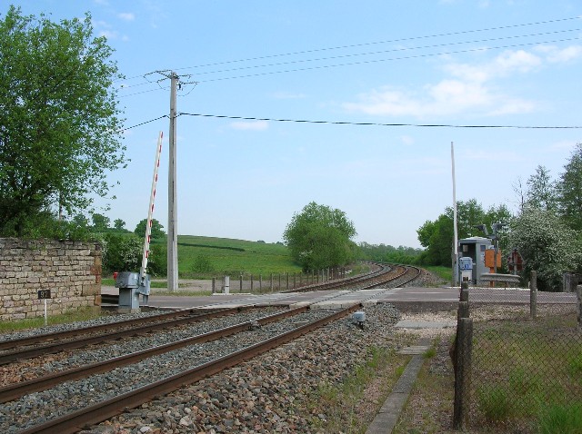 Saône et Loire - Perreuil - passage à niveau