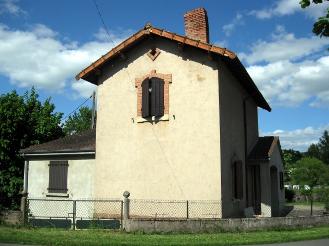 Tarn - Monestiés - passage à niveau