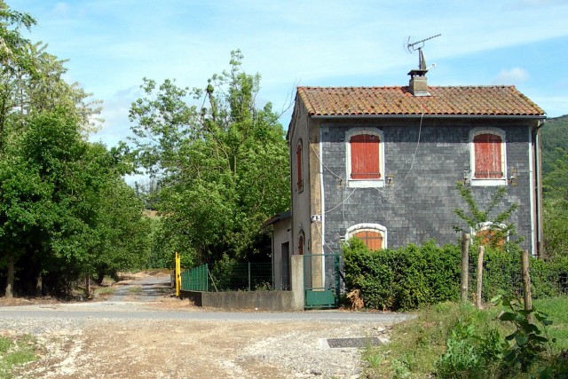 Tarn - Rouairoux - passage à niveau