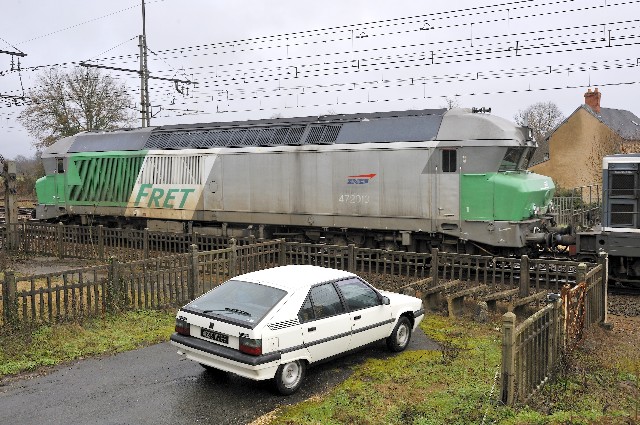 Vienne - Ceaux en Couhé - passage à niveau