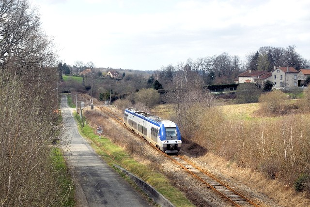 Haute Vienne - Couzeix - passage à niveau