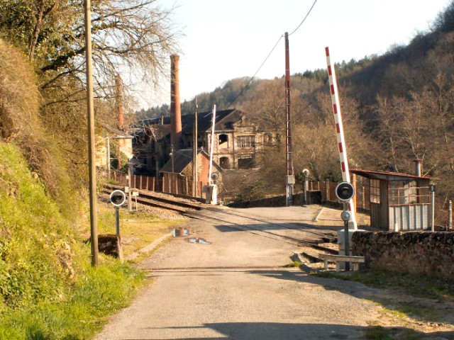 Haute Vienne - Saint Priest Taurion - passage à niveau