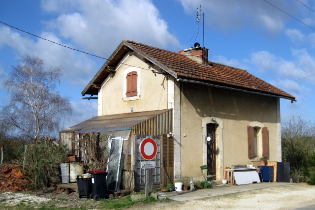 Yonne - Chevannes - passage à niveau