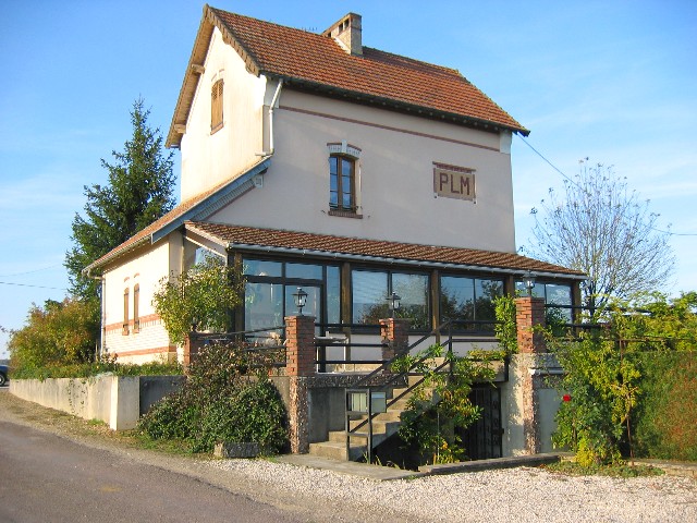 Yonne - Vergigny - passage à niveau