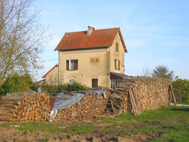 Yonne - Vergigny - passage à niveau