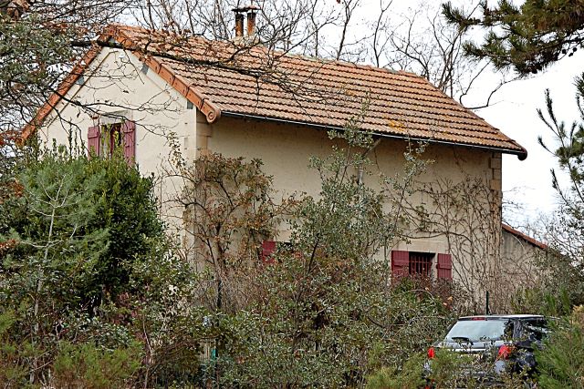 Bouches du Rhône - Saint Cannat - passage à niveau